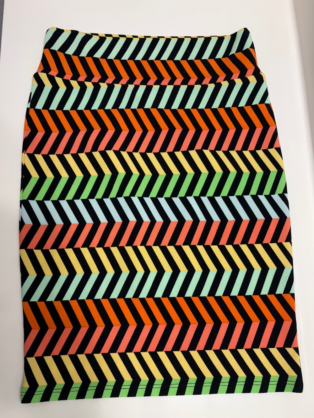 LuLaRoe Cassie Chevron Pencil Skirt - Vibrant Stripes, size Small